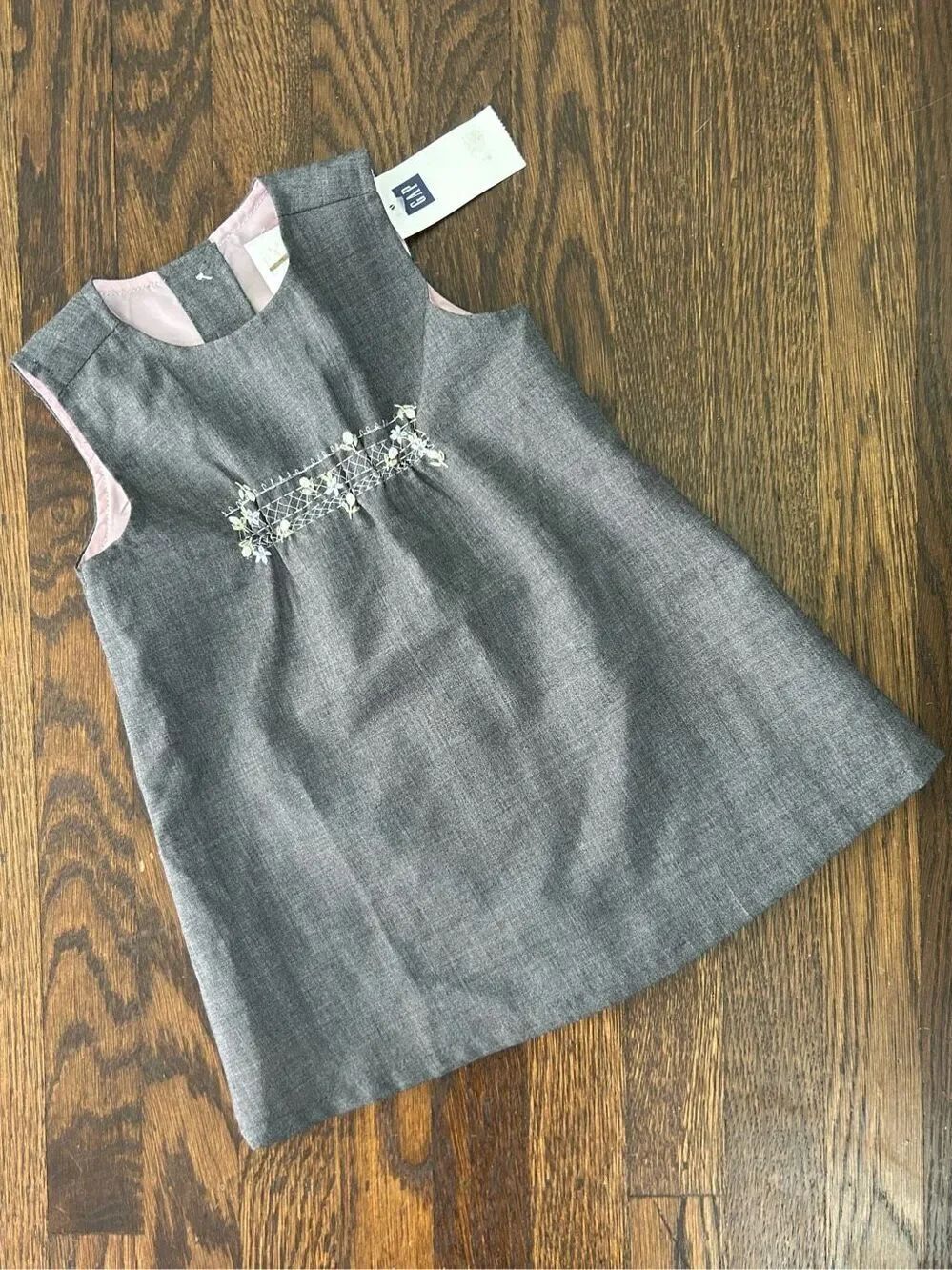 NEW GAP babygap Infant Toddler Girl 12-18 Months Virgin Wool Embroidered Dress V